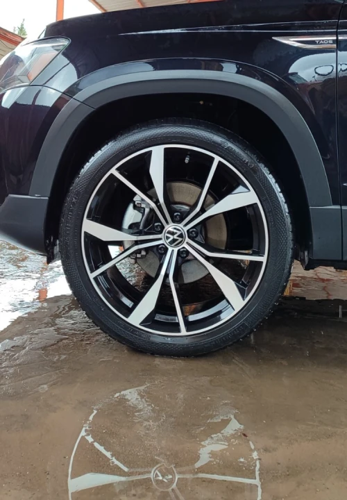 Volkswagen Taos 2023 4Motion
