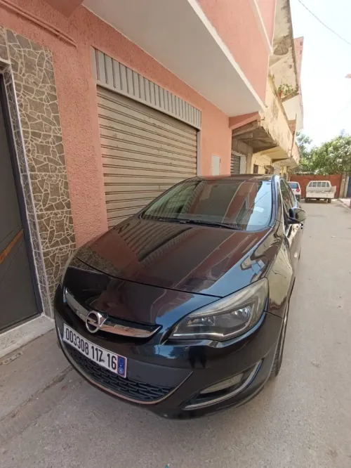 Opel Astra 2017 COSMO