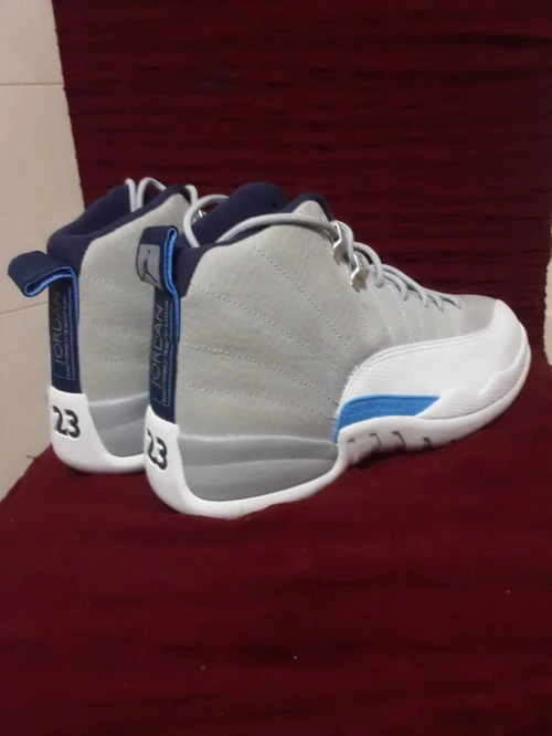 Air Jordan 12 UNC - University of North Carolina