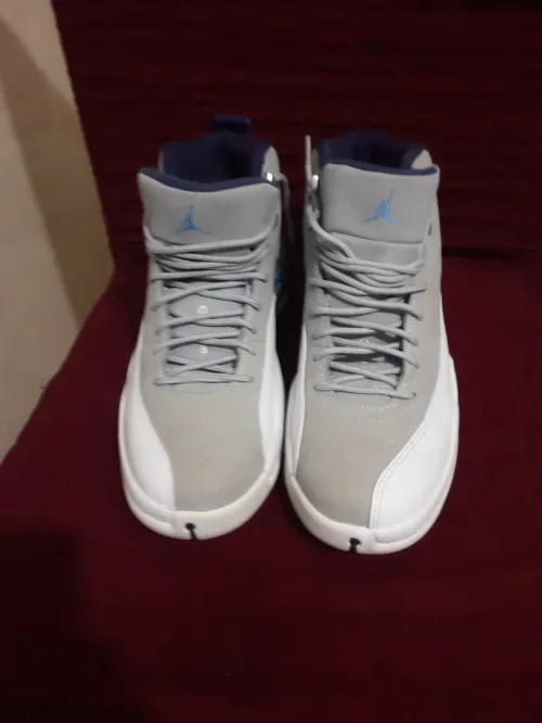 Air Jordan 12 UNC - University of North Carolina