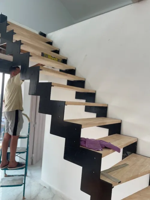 Escalier métallique