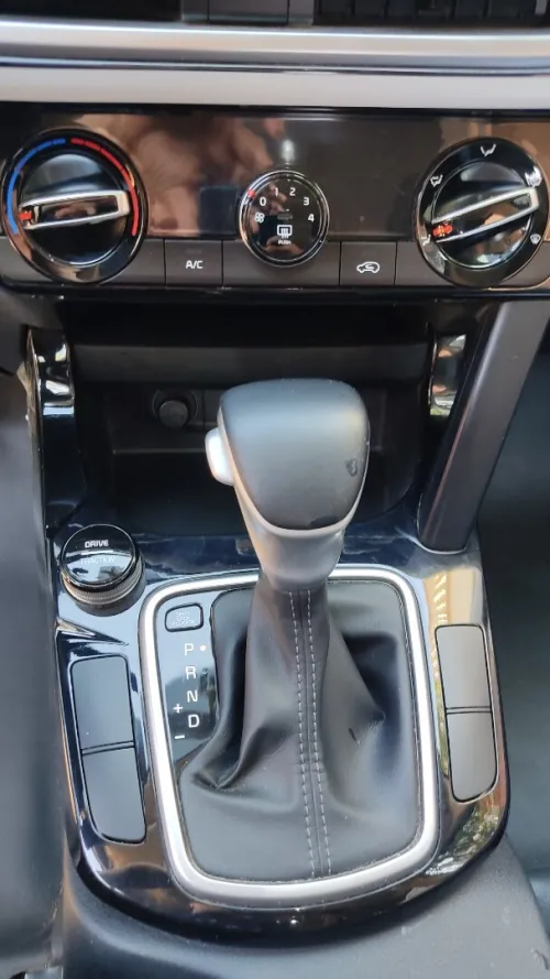 Kia SELTOS 2023 2023
