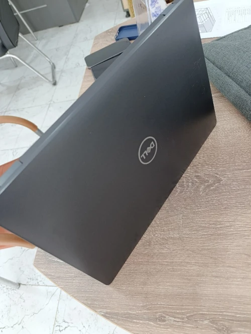 Dell Latitude 5500