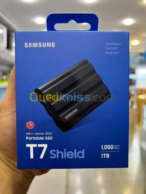 SAMSUNG SSD PORTABLE T7 SHIELD 1TO - DISQUE DURE EXTERNE - TYPE C- 1050 MOS - ETANCHE - BLACK