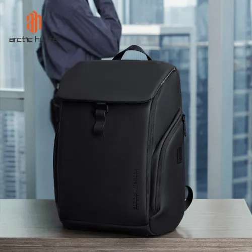ARCTIC HUNTER B00558 - SAC À DOS 15,6" - 24L - USB - ANTI-VOL - IMPERMÉABLE - DOCUMENT & LAPTOP
