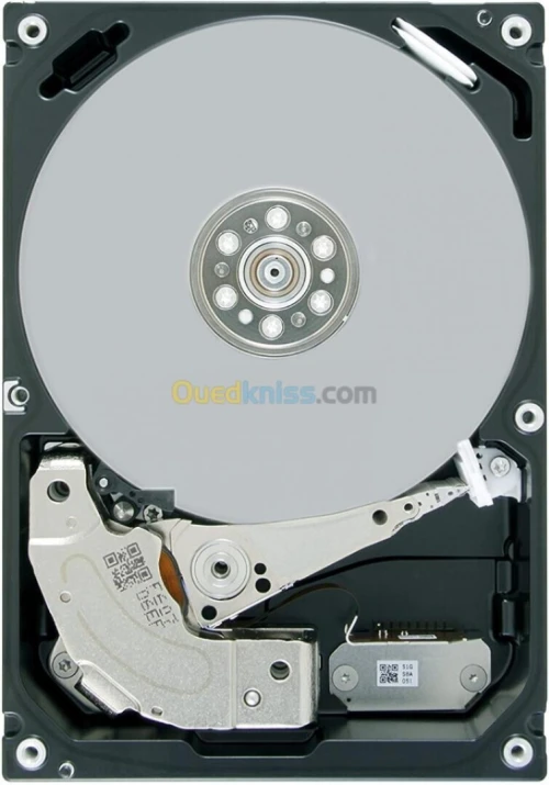 TOSHIBA SURVEILLANCE S300 - DISQUE DUR 4TB HDD - 3.5 5400 RPM - 256 MO - BRAND NEW 2024