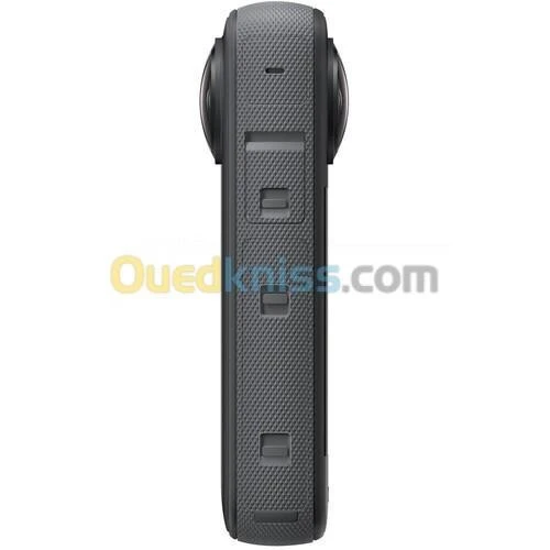 INSTA360 X3 Caméra d'action 360 Degrés Étanche avec Capteur 1/2 Photos 360 en option Selfie Stick