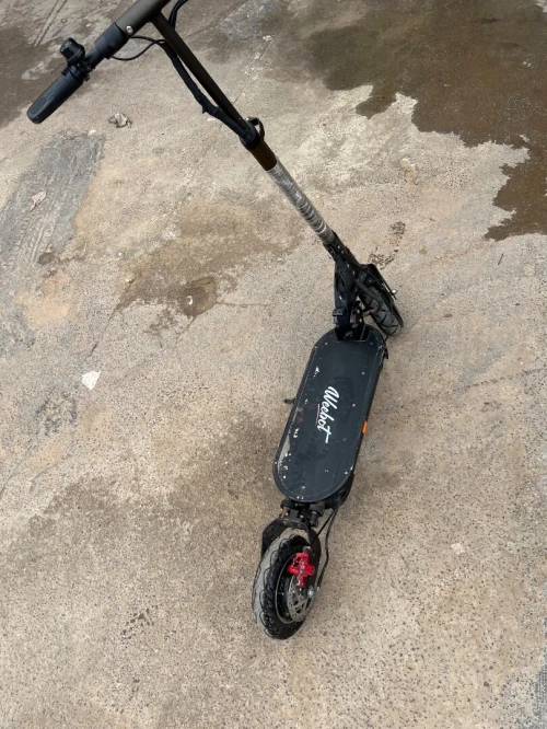 Trotinet electric weboot