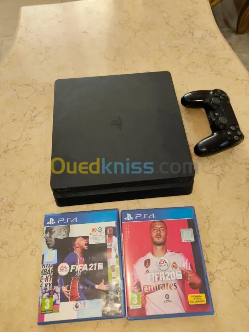 Ps4 slim 1TB