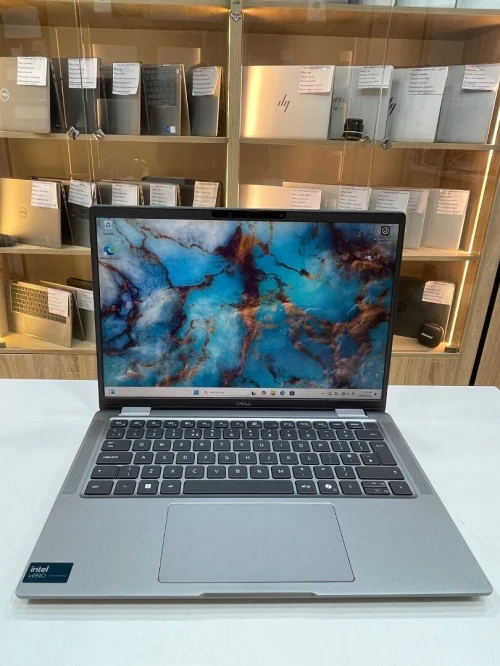 Dell latitude 7350 Ultra 7 165U 16gb 256gb