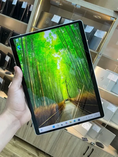 Surface Pro 9 i7-1265U 16gb 256