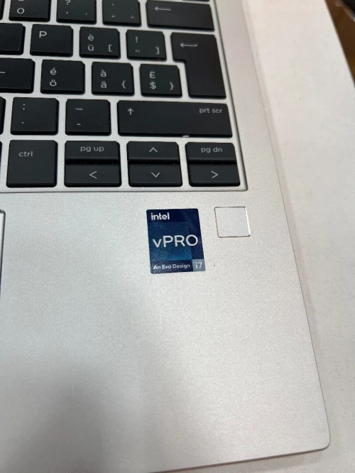 Hp elitebook 830 G10 i7-1365U 16gb ddr5 512ssd