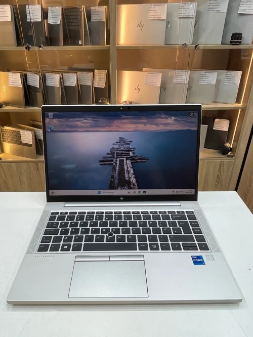 Hp elitebook 840 G8 Tactile i7-1165G7 16gb 256ssd