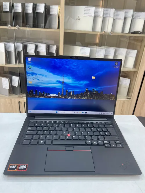 Lenovo Thinkpad E14 Gen 7 AMD Ryzen 7 250 16gb 512ssd