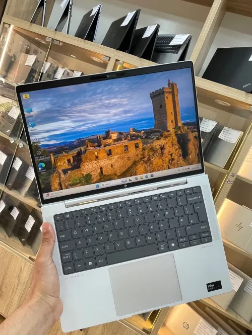 Hp elitebook 1040 G11 Ultra 7 155H 32gb 1tb