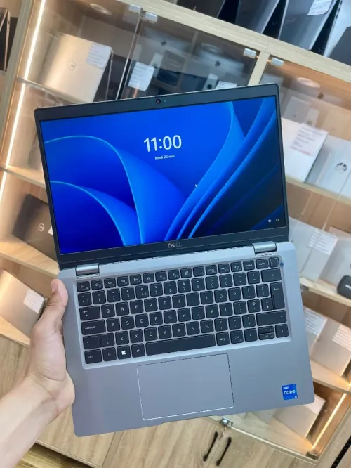 Dell latitude 5330 i5 1235U 8 256