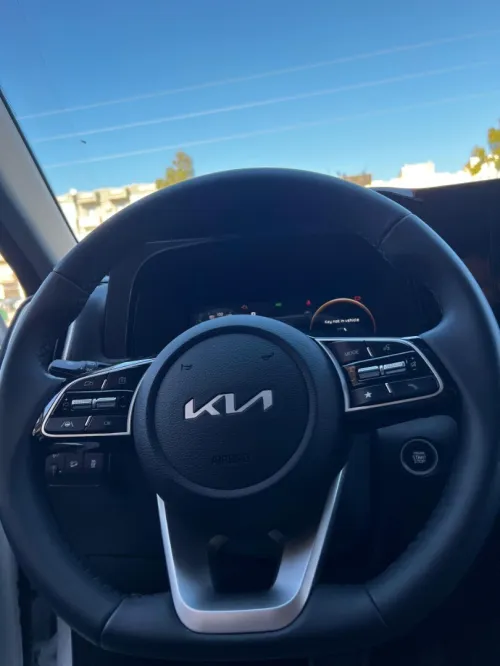 Kia Sonet  2025 Lmjmoula