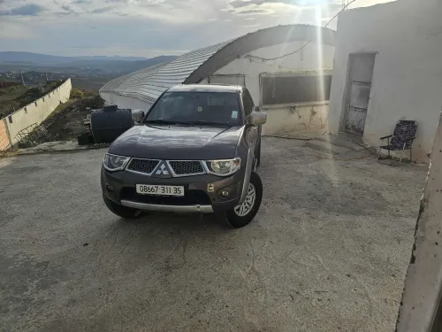 Mitsubishi L200 2011 Doube cabine Evolution