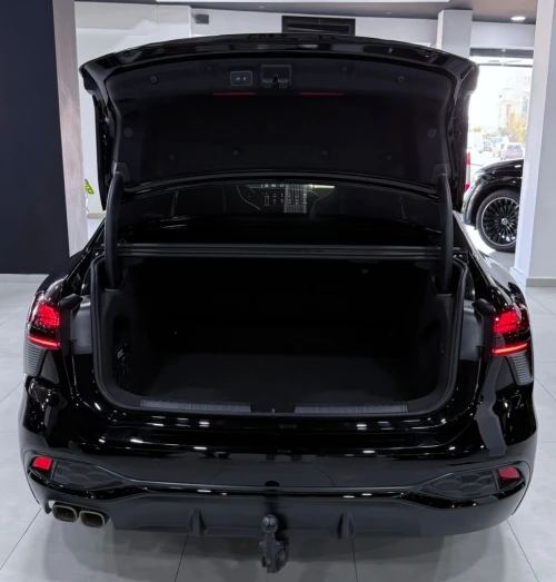 Audi A6 2025 S Line