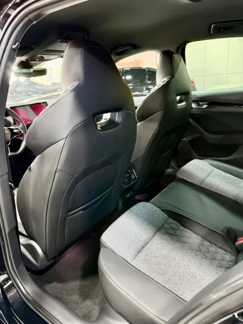 Skoda OKTAVIA 2026 Full option