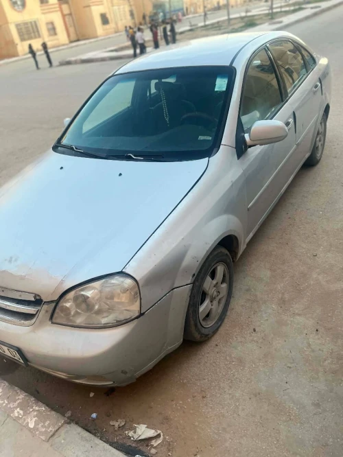 Chevrolet Optra 4 portes 2010 Optra 4 portes