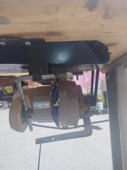Machine a coudre zigzageus