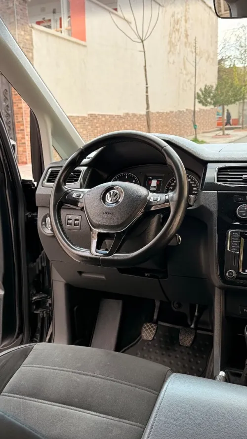 Volkswagen Caddy 2019 Highline