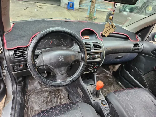 Peugeot 206 2002 La7