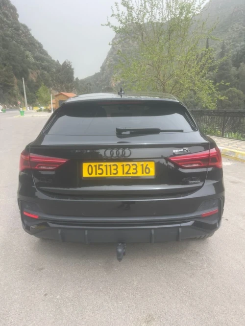 Audi Q3 2023 