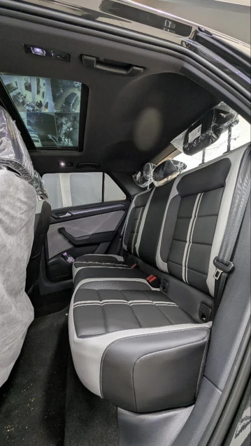 Volkswagen T-Roc 2025 R Line Pack Black Edition