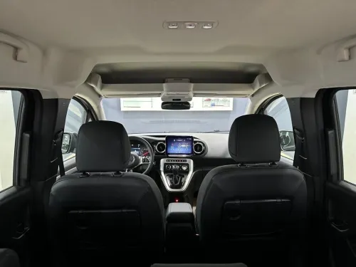 Renault Kangoo 2025 T - class