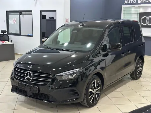 Renault Kangoo 2025 T - class