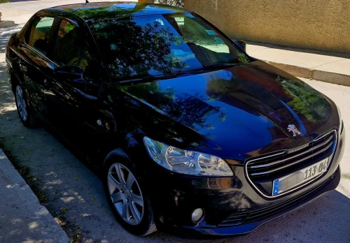 Peugeot 301 2013 Allure