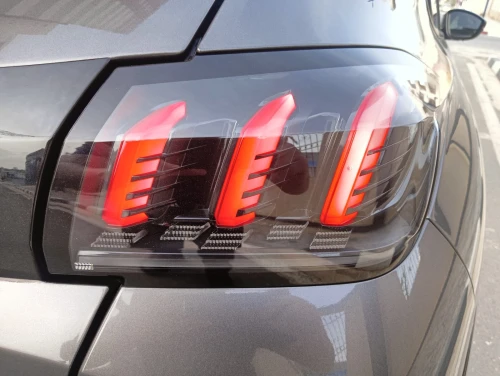 Peugeot 208 2022 GT