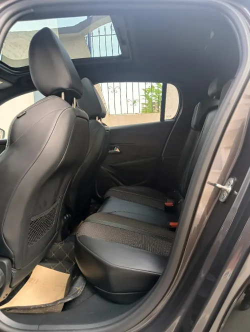 Peugeot 208 2022 GT