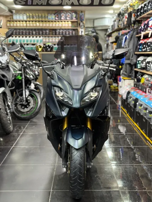 Yamaha Tmax 562 2022