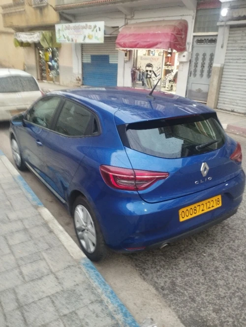 Renault Clio5 2022 Bissnes
