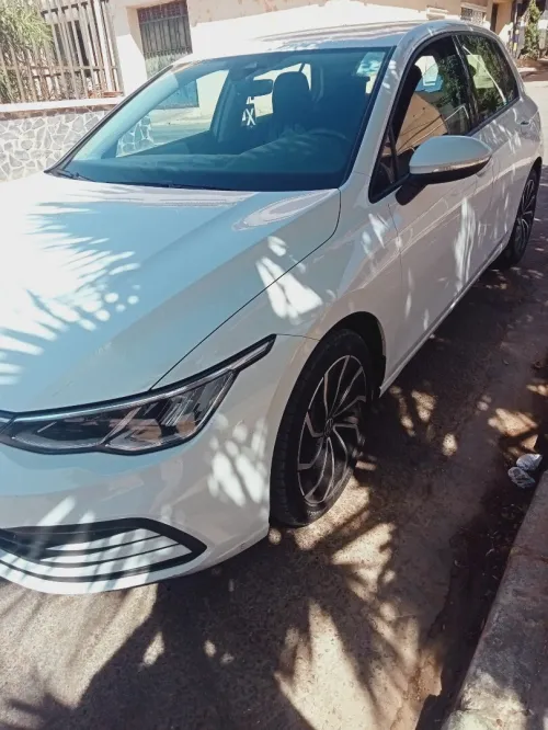Volkswagen Golf 8 2021 Life Plus