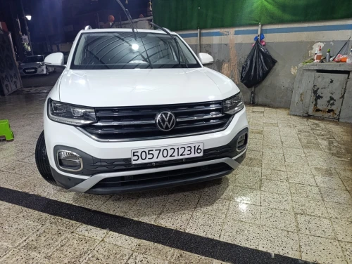 Volkswagen Tacqua 2023 Full option