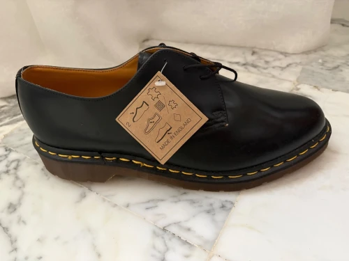 Dr Martens 1460 Made in England-Taille(44)-Vintage-Qualité supérieure