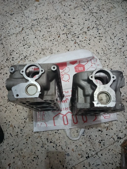 Culasse renault 25 v6
