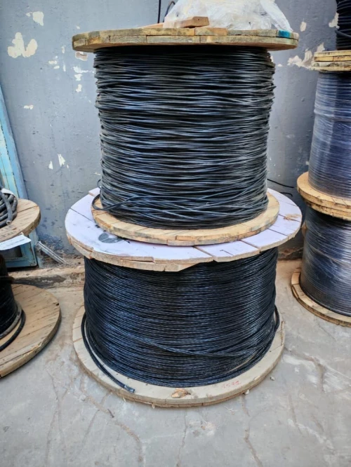 Fils 1.5mm et 2.5mm et câbles électriques (notre production)