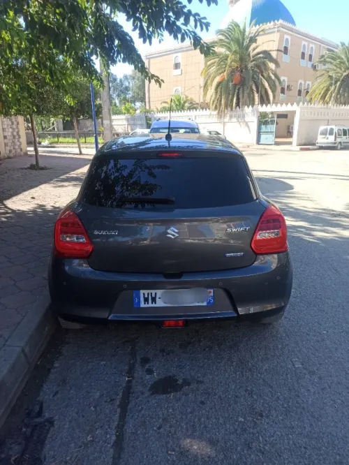 Suzuki Swift 2024 Tout options