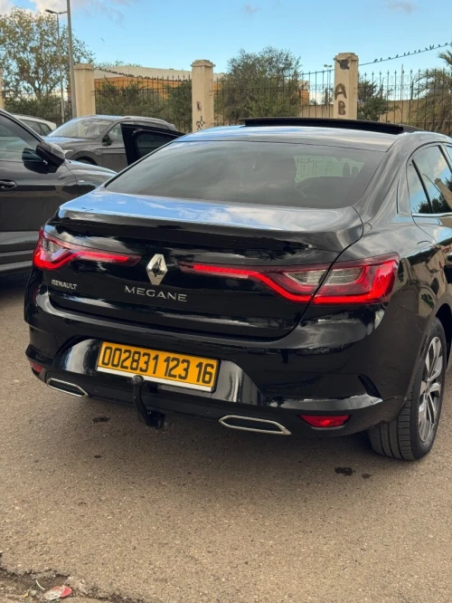 Renault megane 2023 la toute option