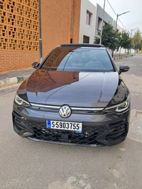 Volkswagen Golf 8 2025 R Black Edition 
