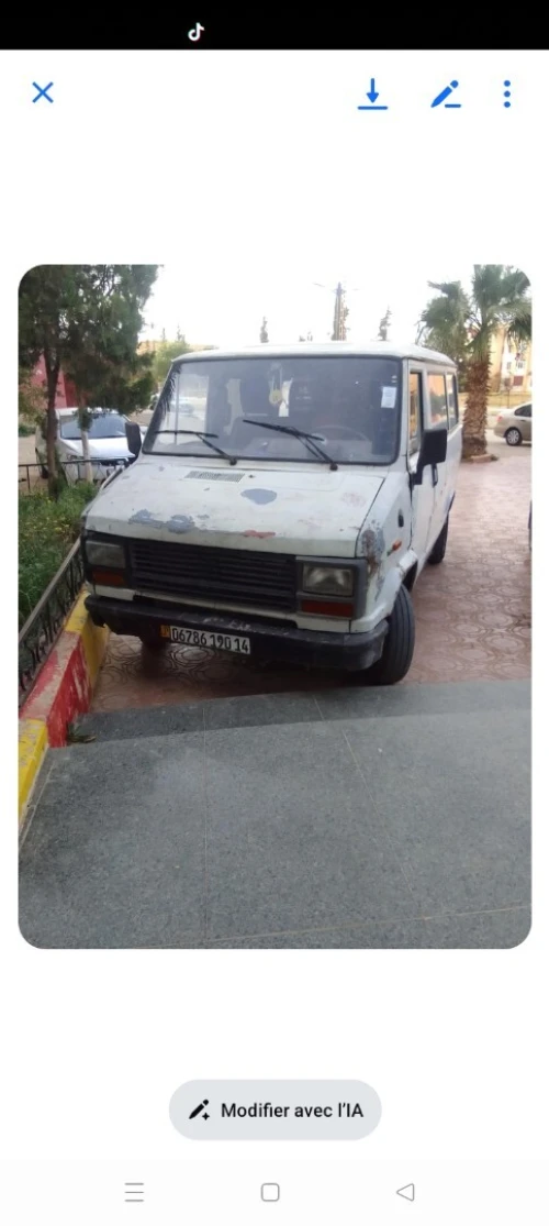 Peujeot J5 1990 