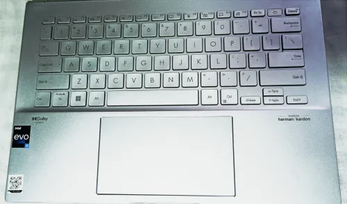 Laptop ZenBook i9 13 em generation