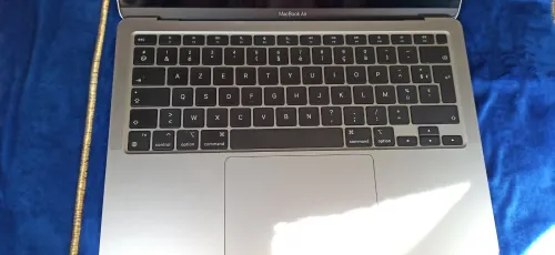 MacBook air M1 icloud