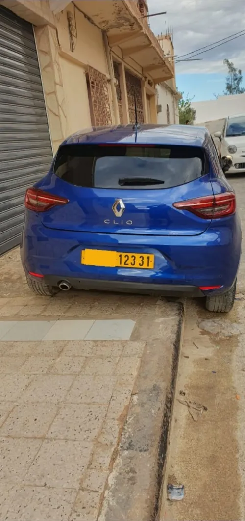 Renault Clio 5  2023 Equilibre