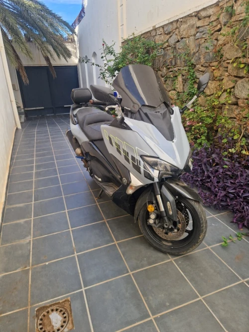 yamaha t max 2017